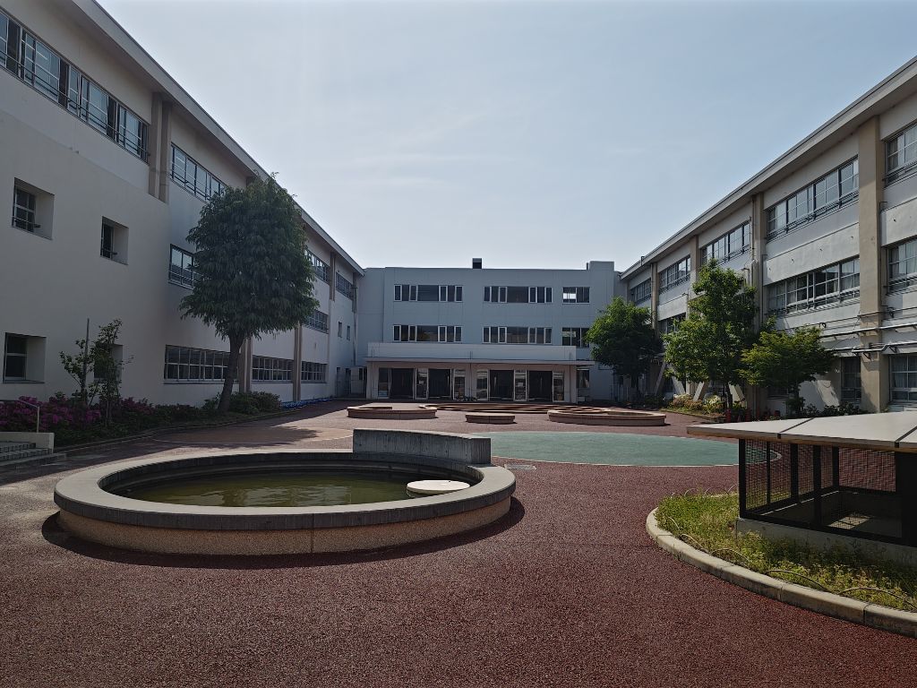 小学校のイメージ