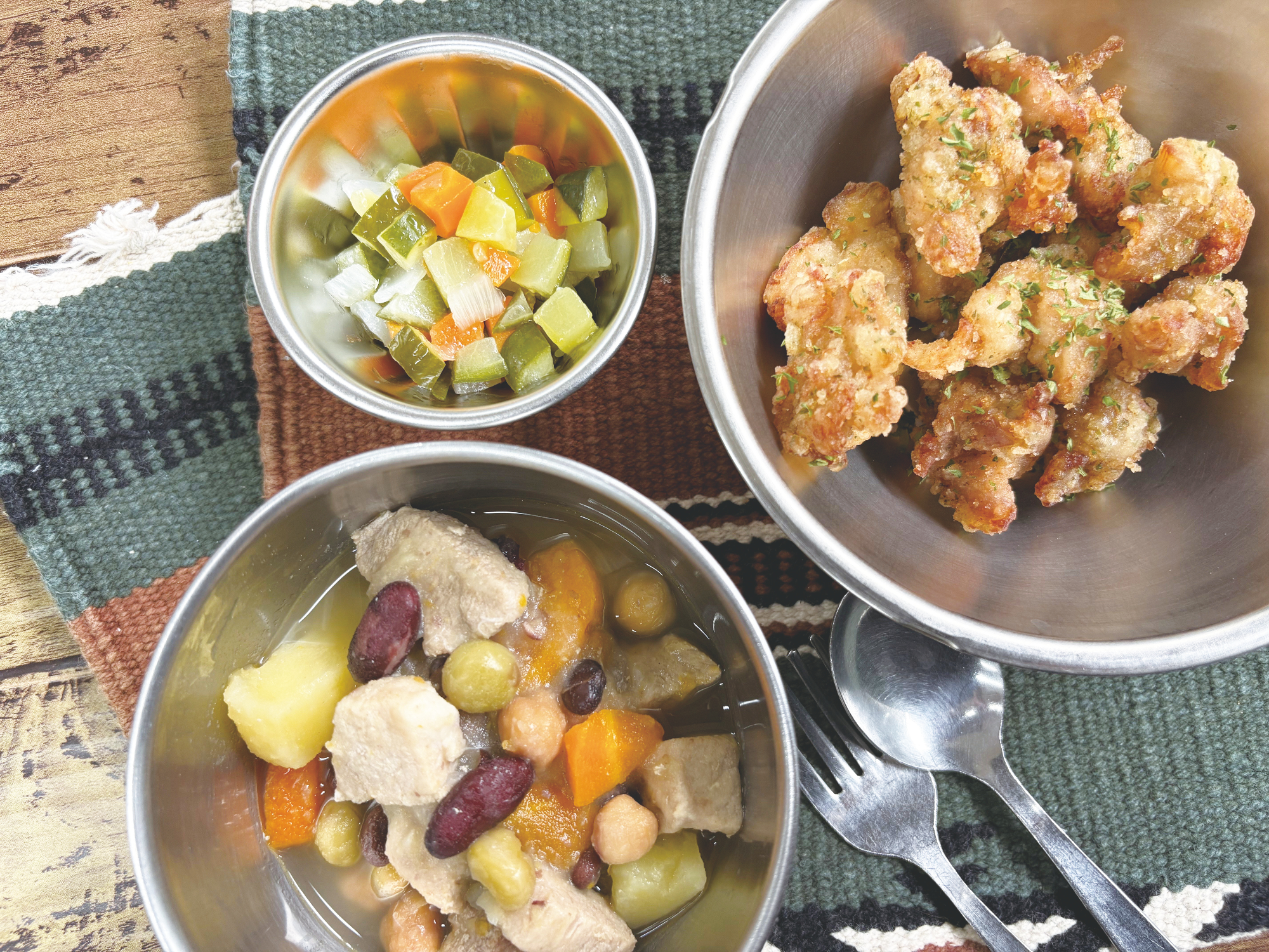 【9月】ブラジル(フェジョアータ、フランゴパッサリーニョ、ヴィナグレッチサラダ)