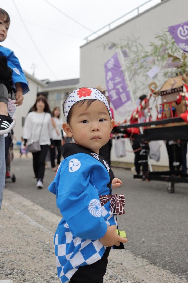 法被を着ているお子さんの写真