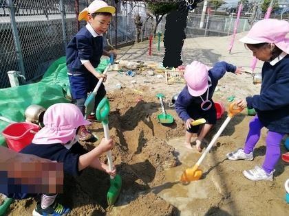 砂遊び