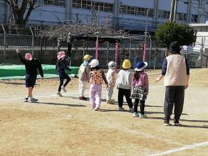 バナナ鬼をする