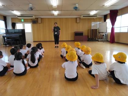 園長先生から話を聞いている