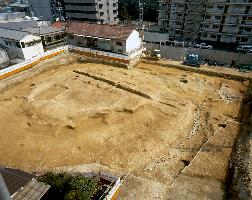 赤子塚古墳の調査区全景