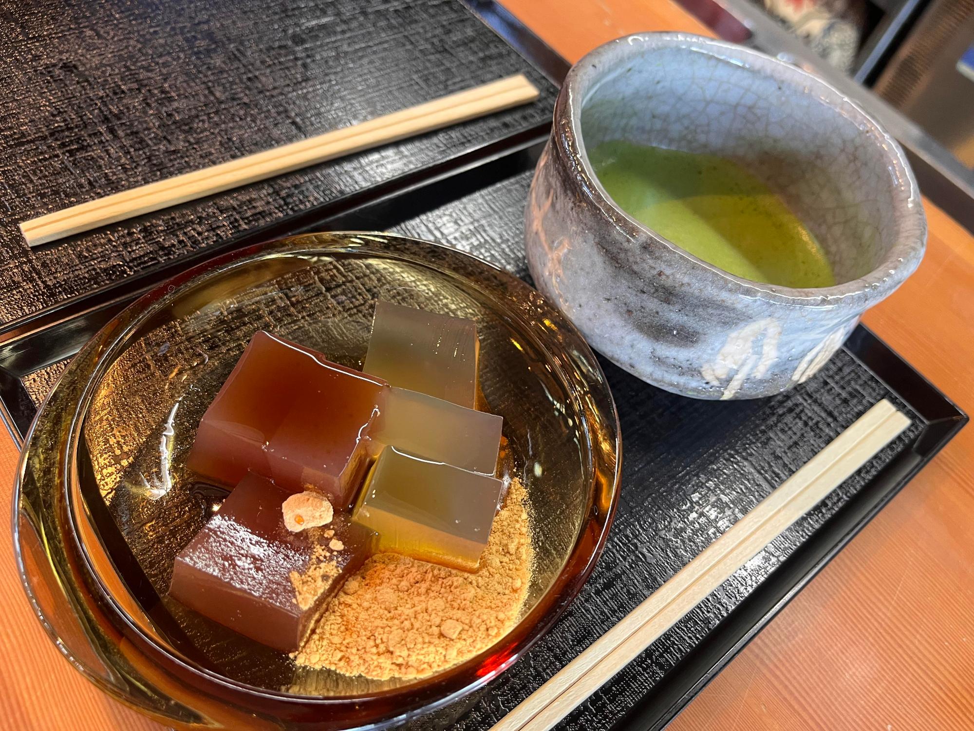 注文が入ってから立てるお抹茶セット