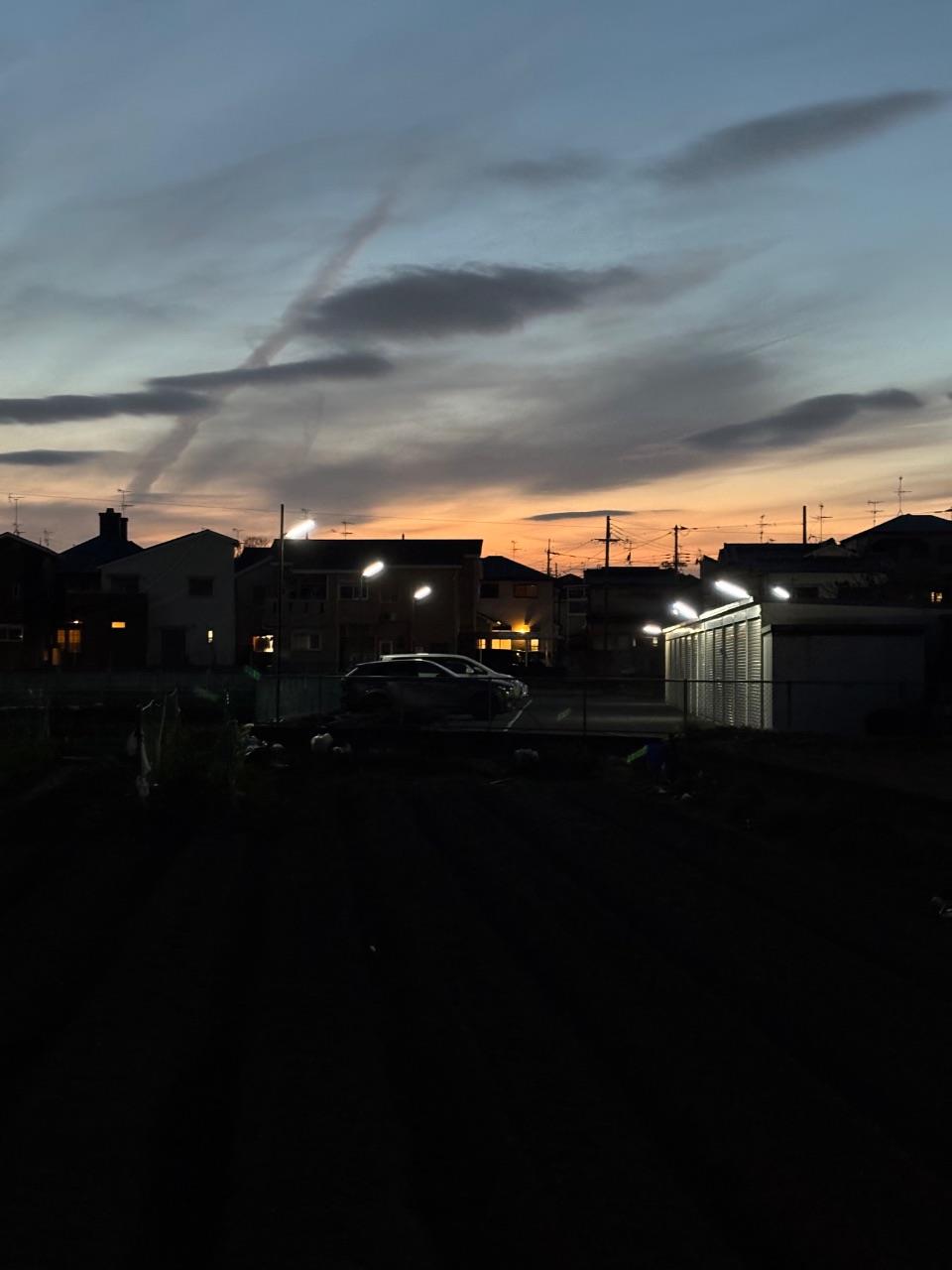 夕焼けの街並み
