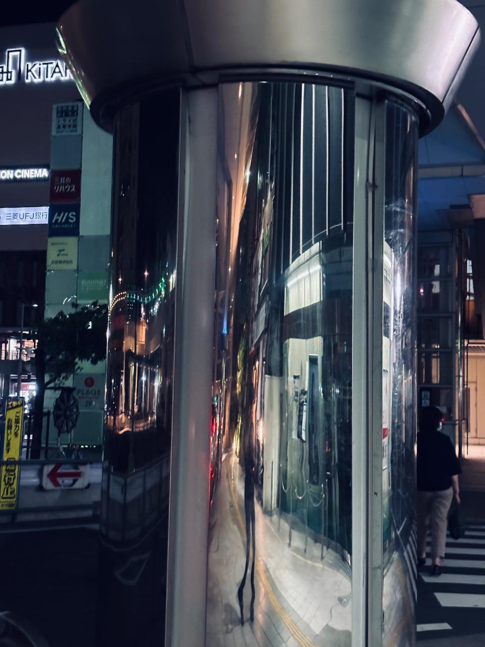夜の街並み
