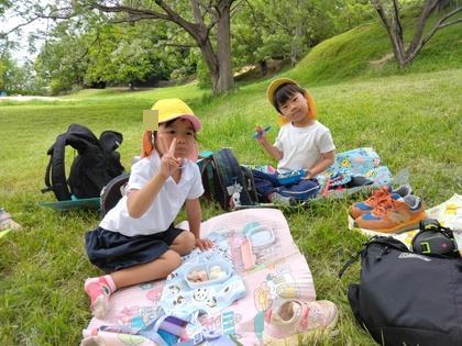 お弁当をおいしくいただいています。