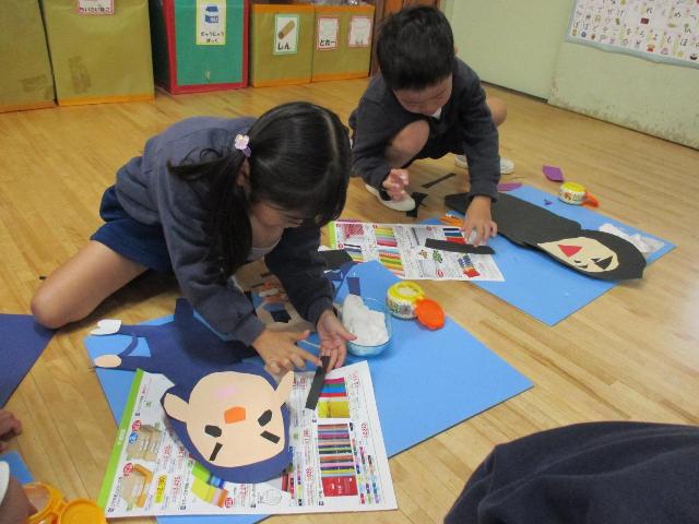 忍者の走っているところを想像しながら作っています。