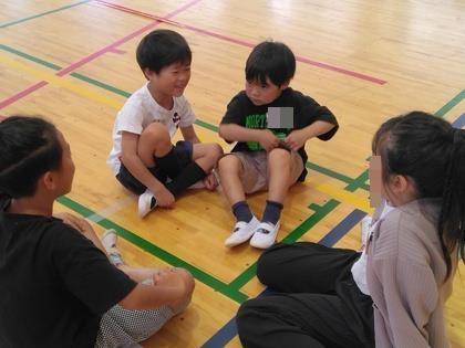 小学校に行ってきました