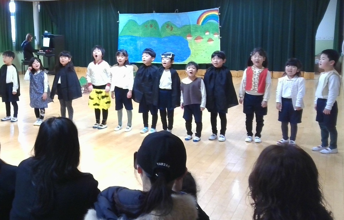 劇、雷の落ちない村